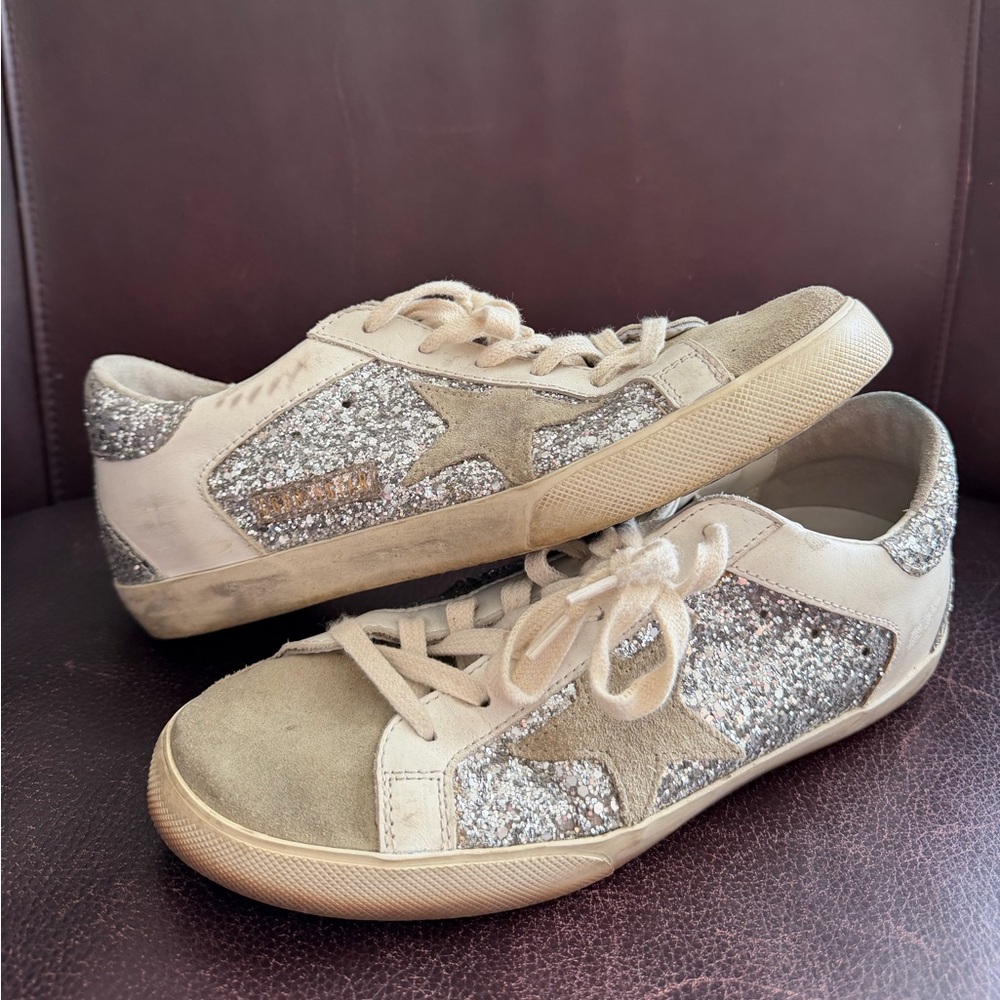 Golden Goose Women’s Glitter Star Low-Top Sneakers in Silver